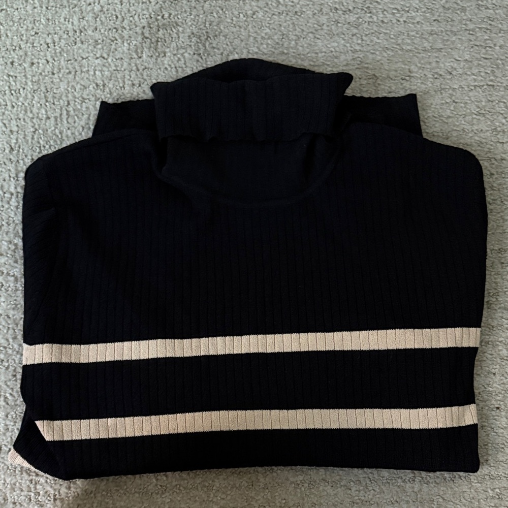 Jones New York Black Knitwear - Picture 1 of 3